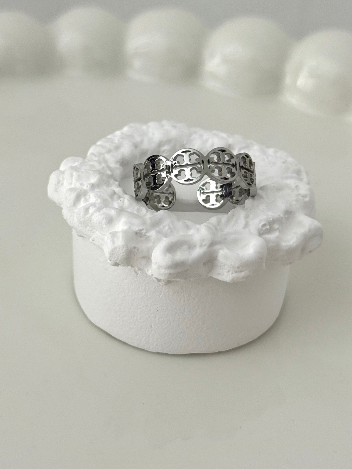 Open Ring