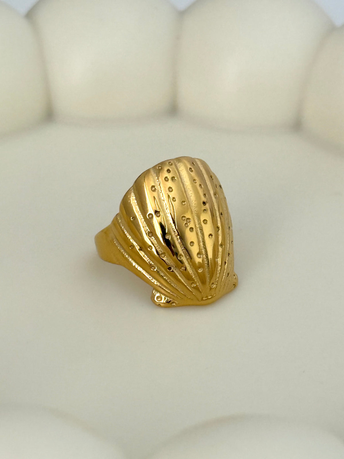 Maldivas Shell Open Ring