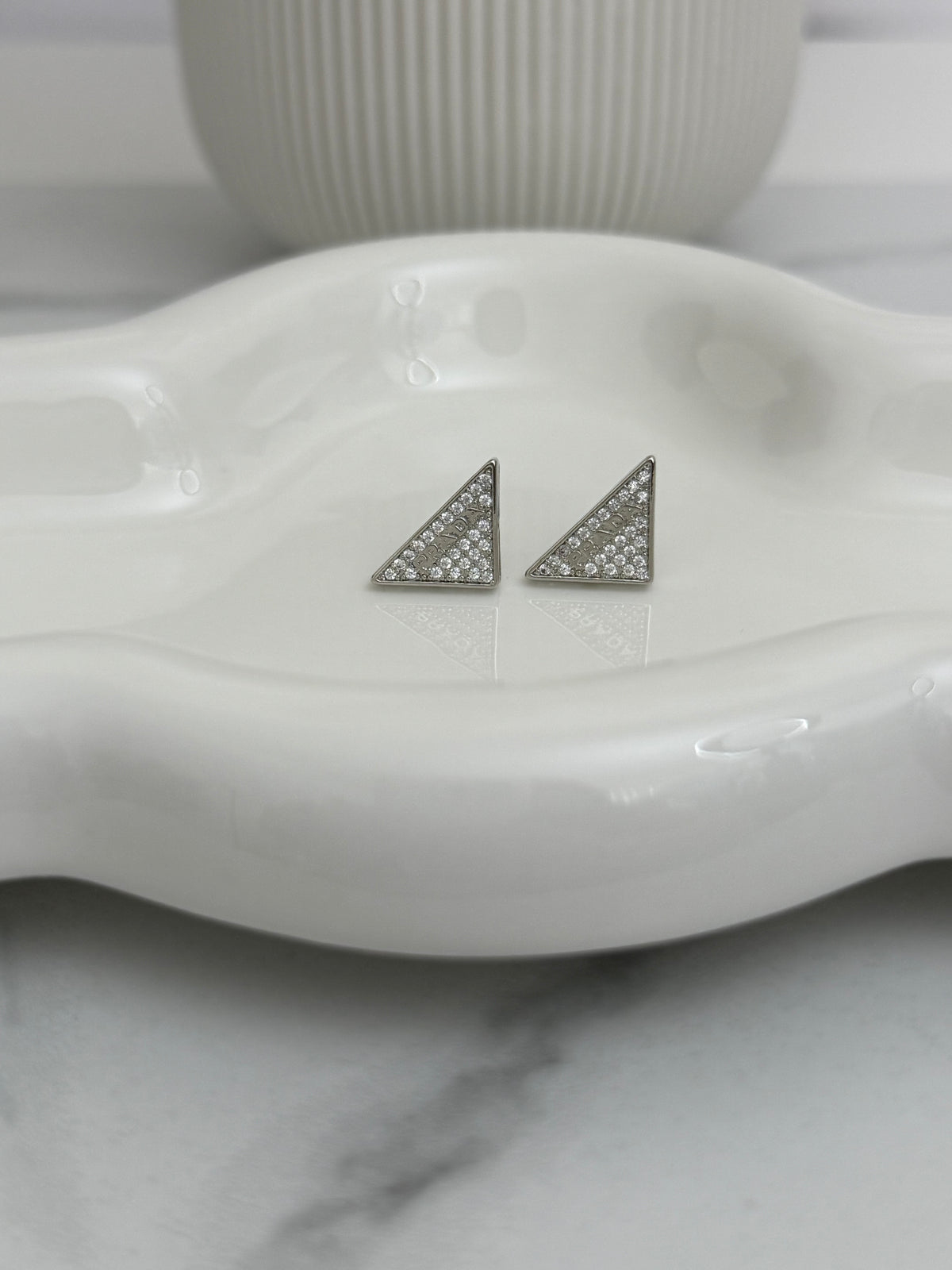 Pr Earring