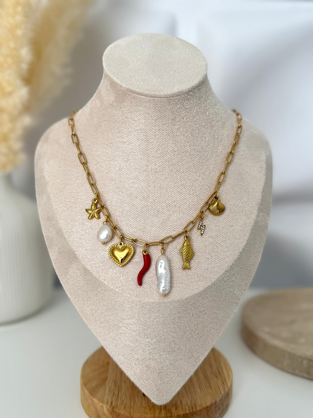 Isla Bonita Charm Necklace