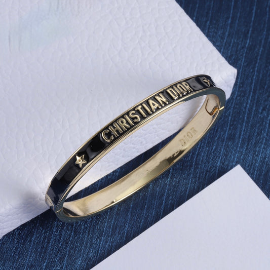 Cd Bangle