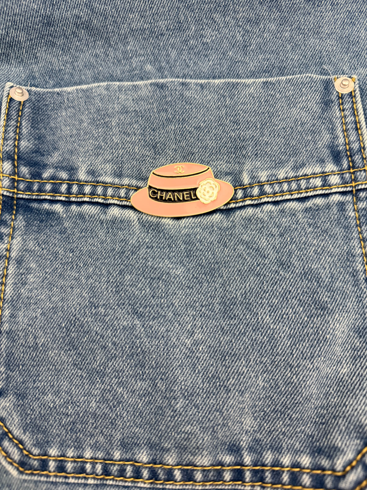 Ceci Pink Hat Brooch