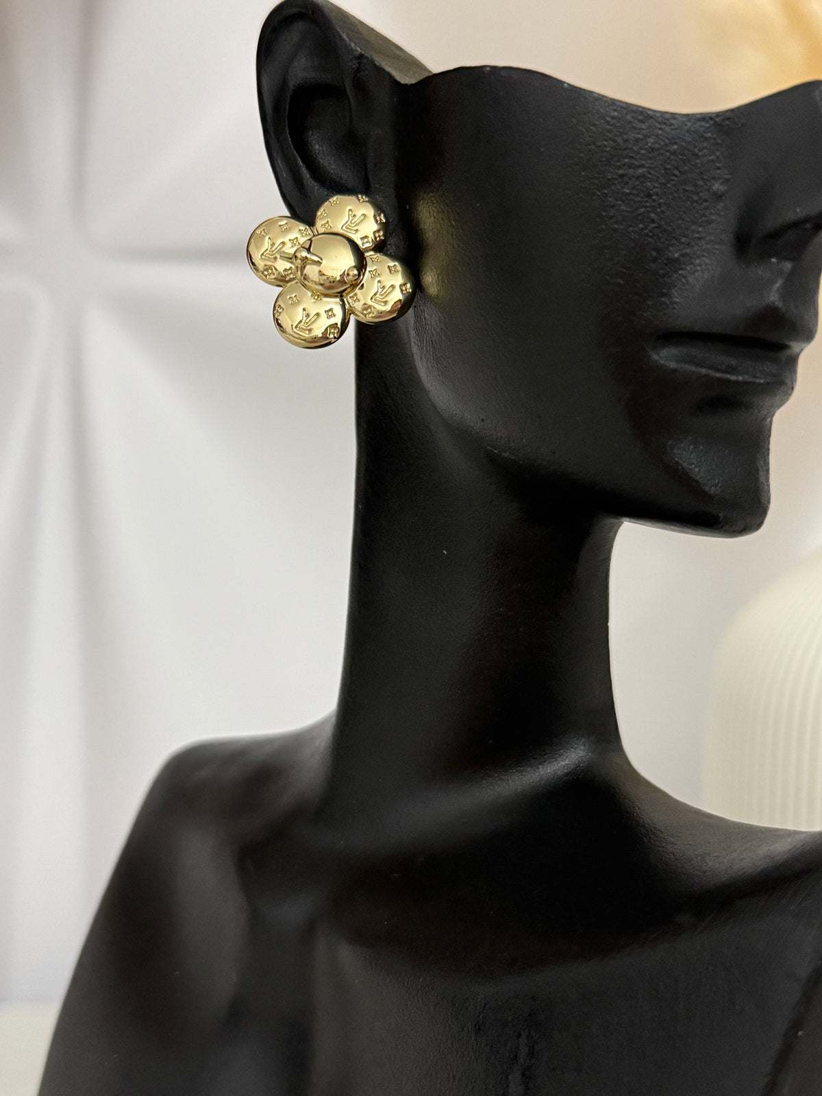 Viviana Earrings