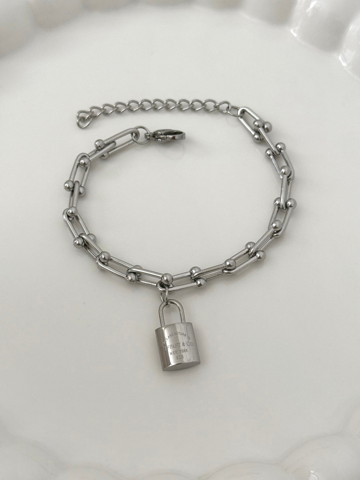 Lock Silver Set