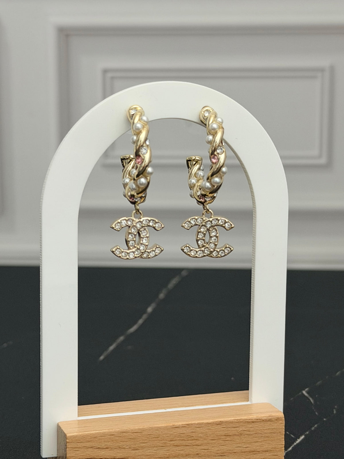 Perla Hoop Earring