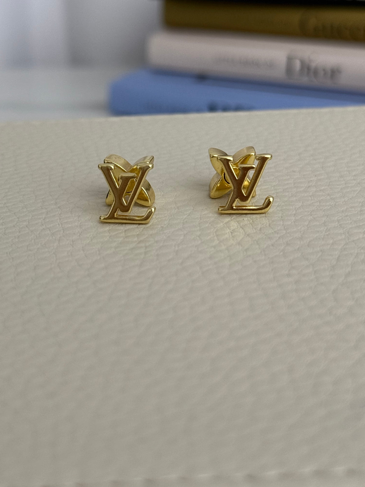 Lou Gold Earring