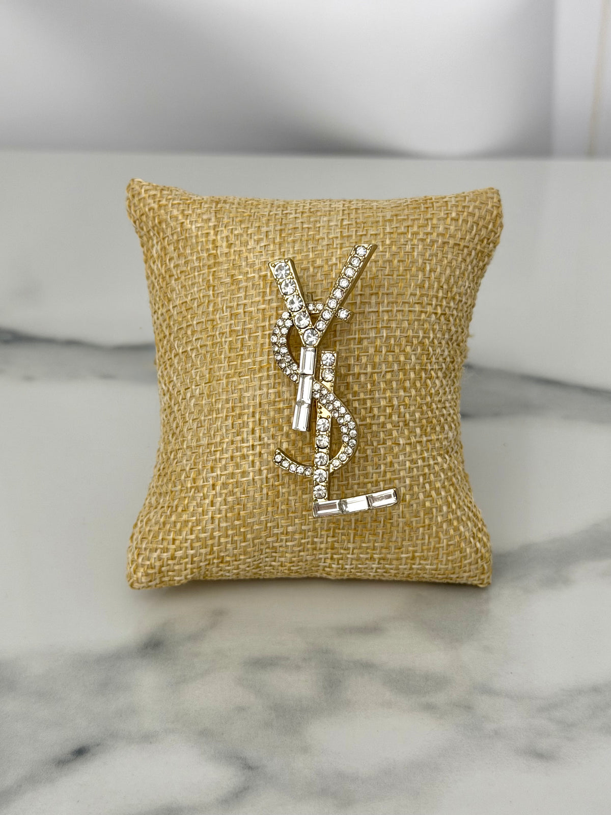 Ys Brooch