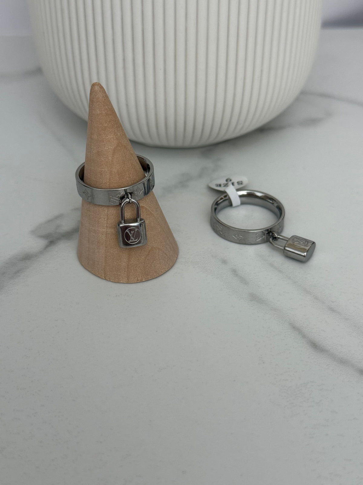 Lou Silver Lock Ring