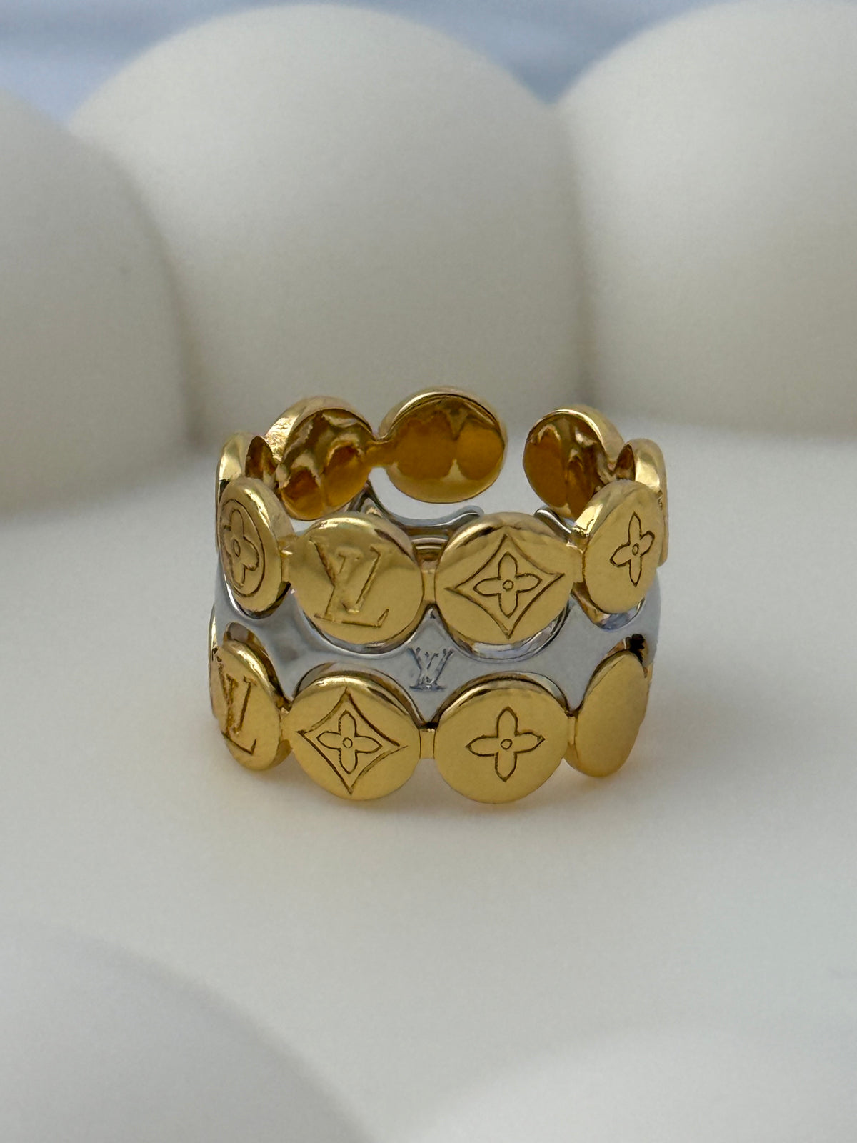 Trio Ring